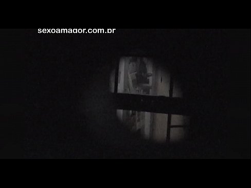 ❤️ Blondinko na skrivaj snema voajer iz soseske, skrit za votlimi opekami ❤ Fuck video na porno sl.shufflesex.ru ❌